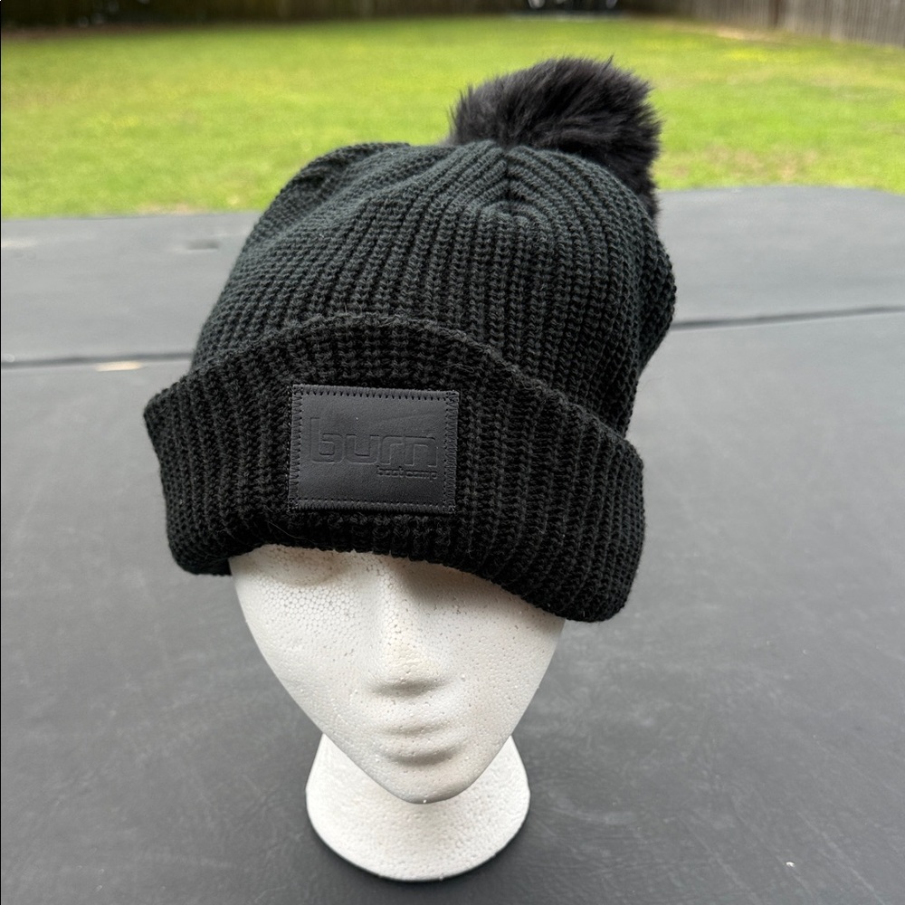SUGR Black Knit Pom Beanie - Women's Winter Hat